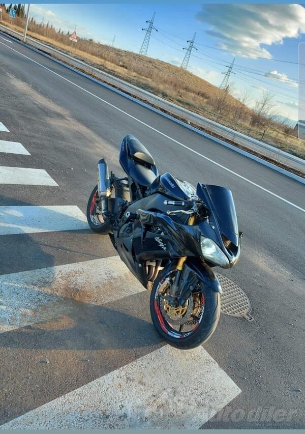 Kawasaki - zx10