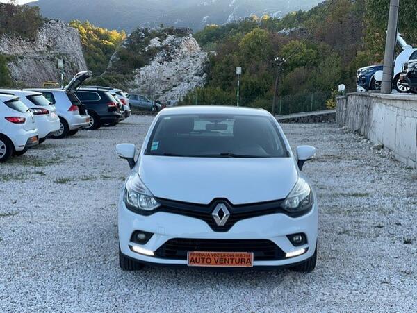 Renault - Clio - 08/2016.g