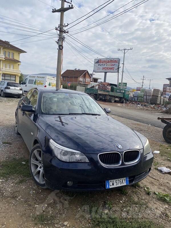 BMW - 530