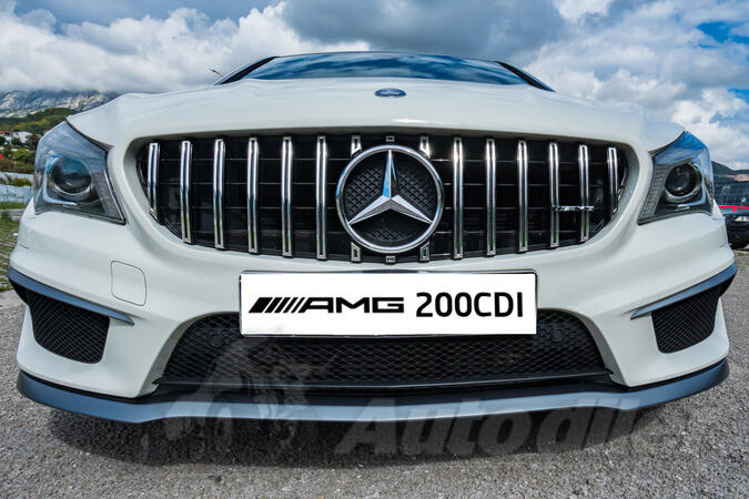 Mercedes Benz - CLA 200 - 200 CDI AMG Line