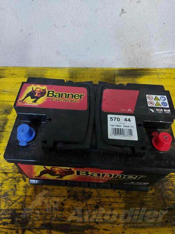 Akumulator Banner -  12V - 70 Ah