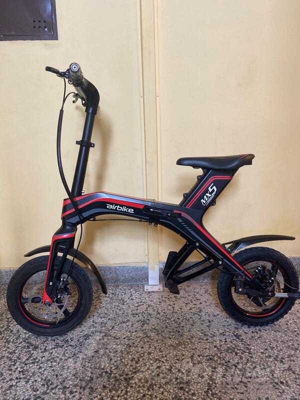 Ostalo - Air bike mx5