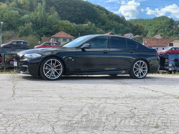 BMW - 520 - 2.0 135kw