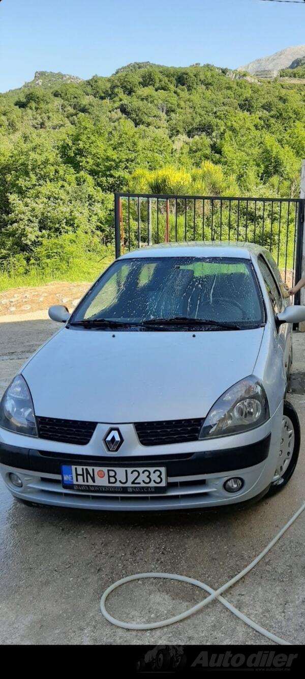 Renault - Clio - 1.5 DCI