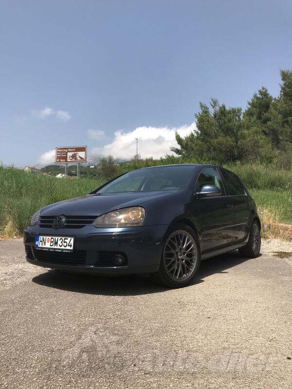 Volkswagen - Golf 5 - 1.9 TDI