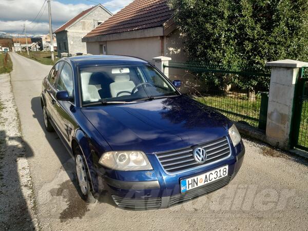 Volkswagen - Passat - 2,0 benzin