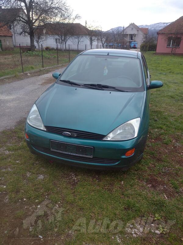 U djelovima Ford - Focus 16