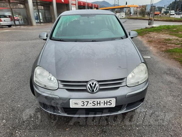 Volkswagen - Golf 5 - 1.9 tdi