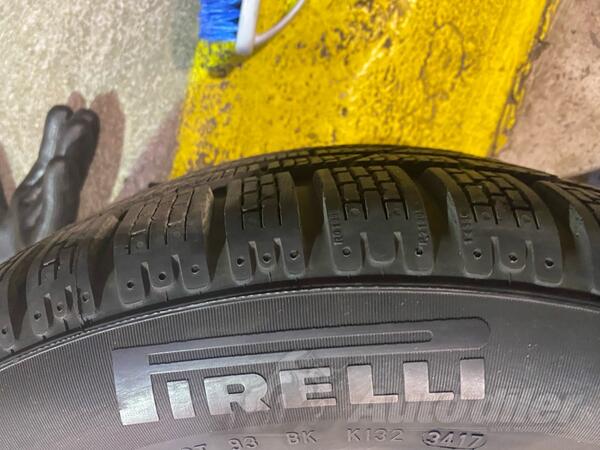 Pirelli - M+S - Univerzalna guma