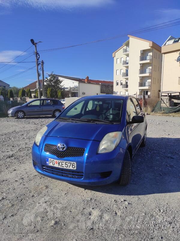 Toyota - Yaris - 1.0