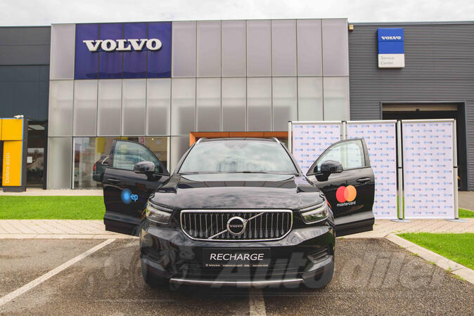 Volvo - XC 40 - T5 RECHARGE  INSCRIPTION EXPRESSION