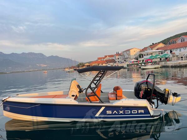 Saxdor - 200 + Mercury 100hp XL CT