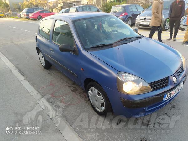 Renault - Clio - 1.5 dci