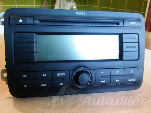 CD / DVD / MC / Radio player