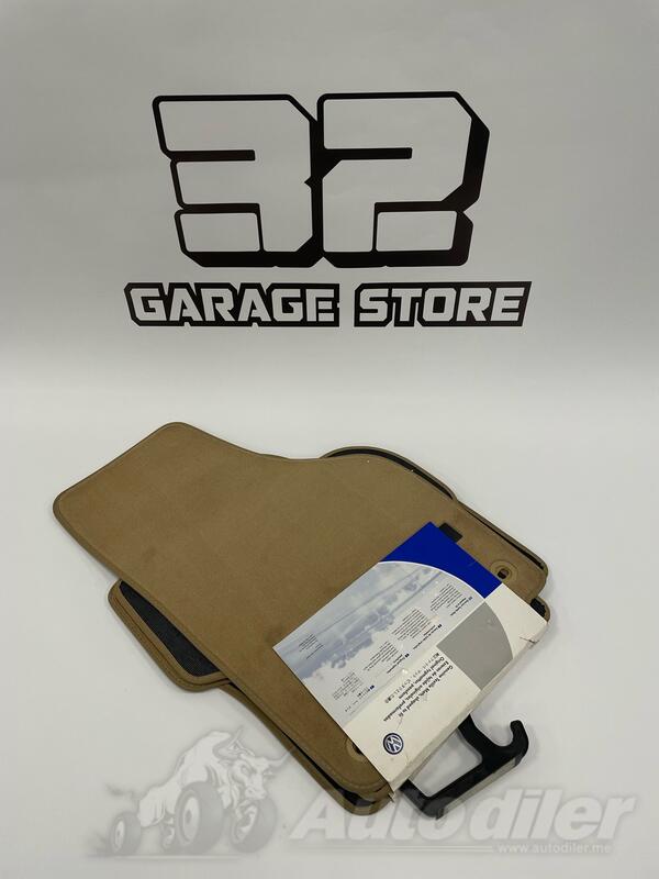 Patosnice za Automobile - Univerzalno