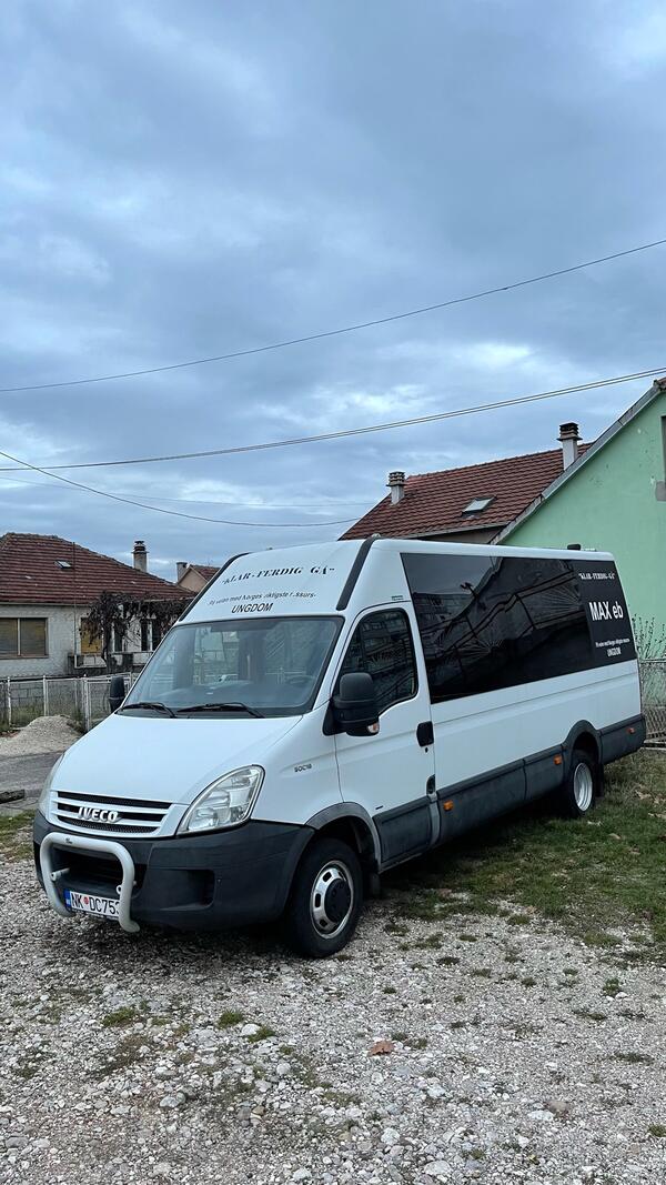 Iveco - DAILY 50c18