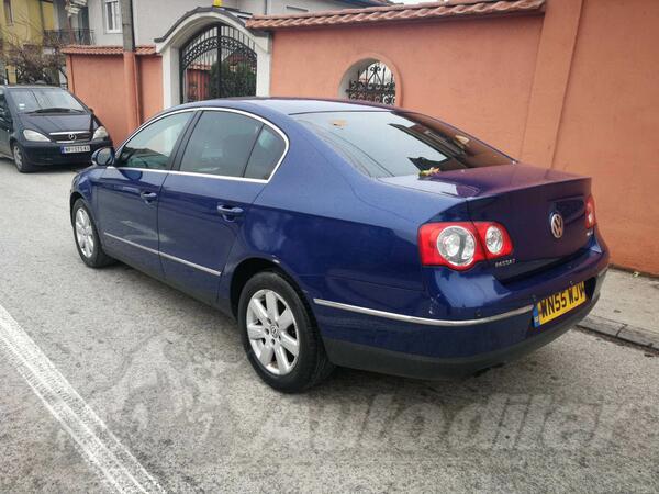 U djelovima Volkswagen - Passat 2.0 TDI