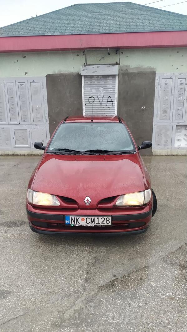 Renault - Megane - 1.4