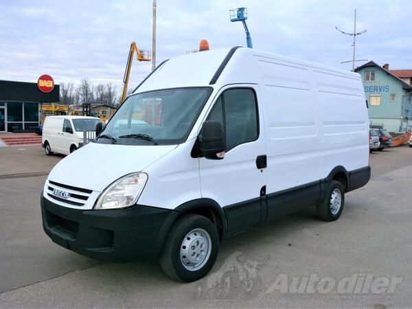 Iveco - DAILY 35S14