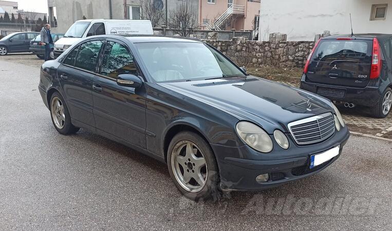 Mercedes Benz - E 220 - CDI