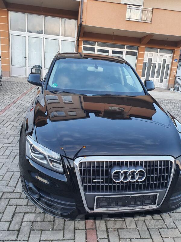 Audi - Q5 - 2.0