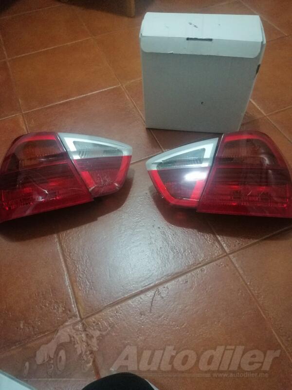 Oba stop svjetla za BMW - 320 - 2005-2007