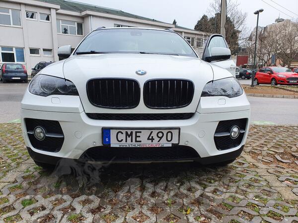 BMW - X6 M