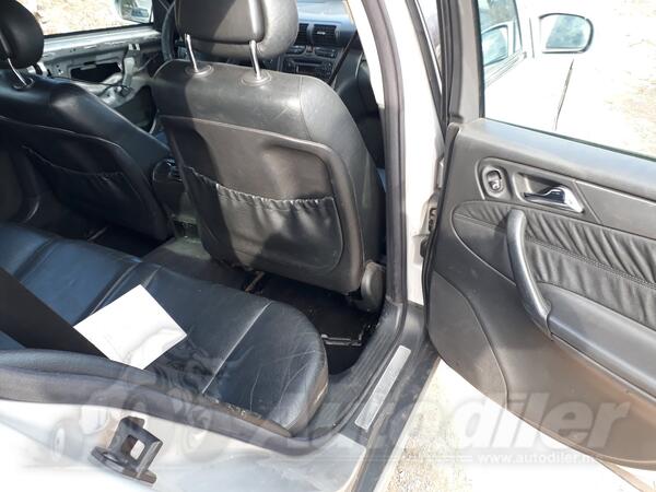 Mercedes Benz - C 270 - avargand