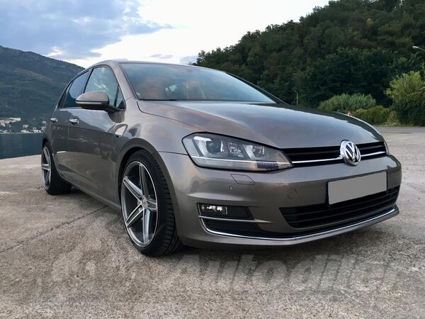 Volkswagen - Golf 7 - 2.0