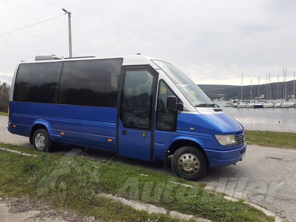 Mercedes Benz - 412 d S