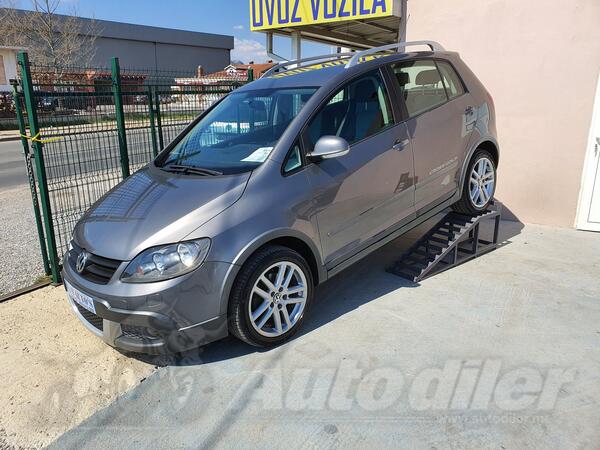 Volkswagen - Golf Plus - 1.9
