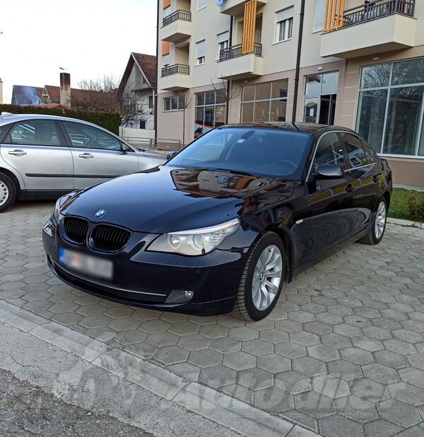 BMW - 520