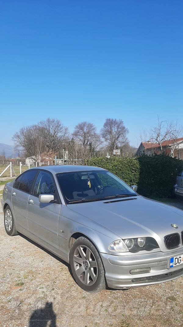 BMW - 320 - E46