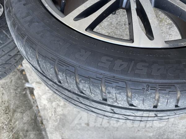 Barum - 245/45/18 - Summer tire