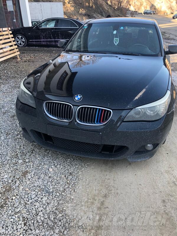 BMW - 525 - 3.0 145KW