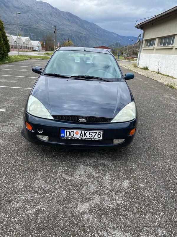 Ford - Focus - 1.6