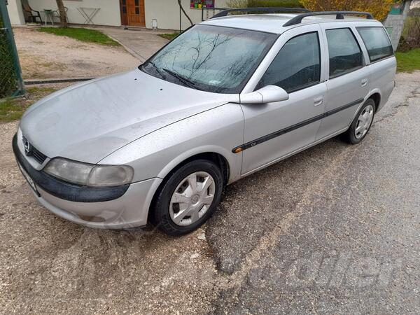 Opel - Vectra - 2.0