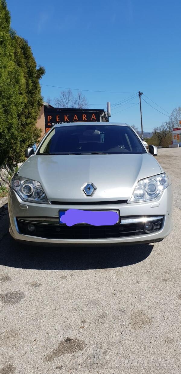 Renault - Laguna
