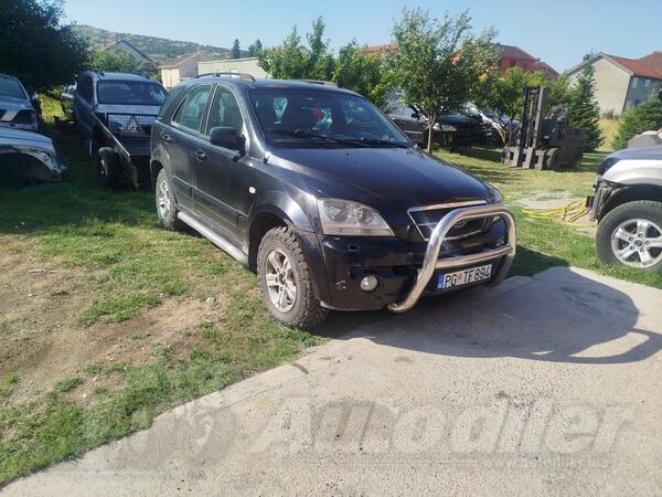 U djelovima Kia - Sorento 2.5 crdi