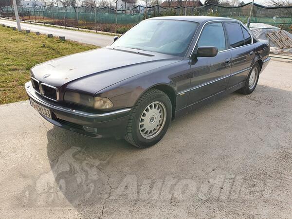 BMW - 725 - 2.5 tds