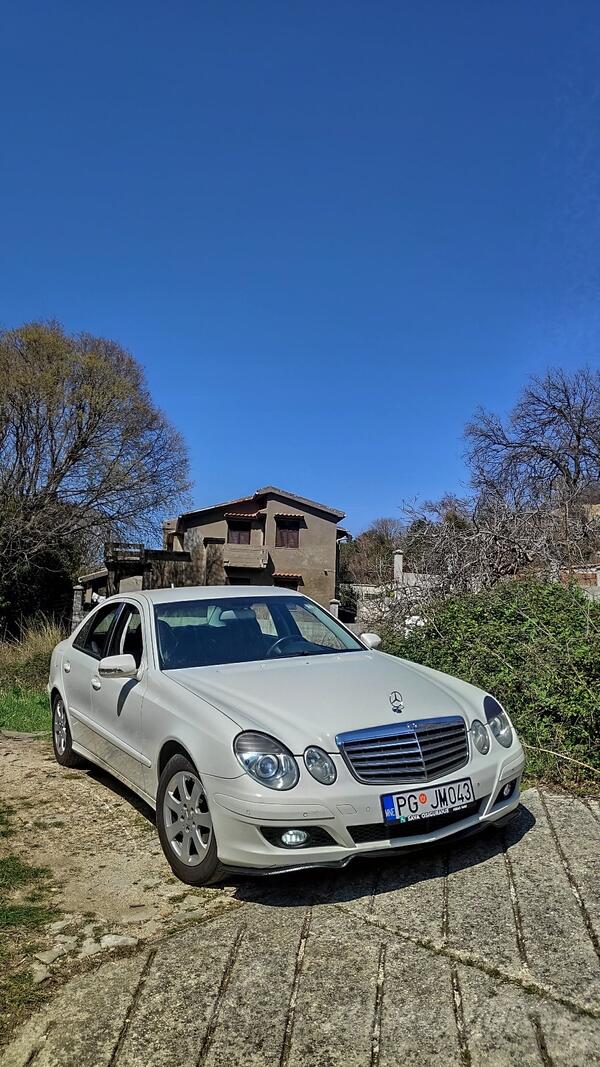 Mercedes Benz - E 200 - 2.2 cdi