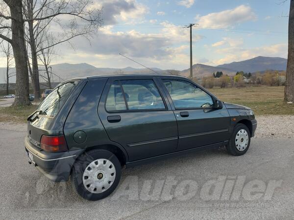 Renault - Clio - 1.2 40