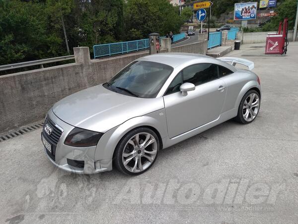 Audi - TT - 1.8 turbo 4x4