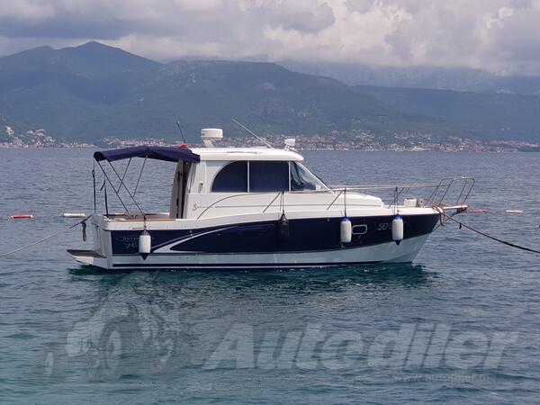 Beneteau - antares760