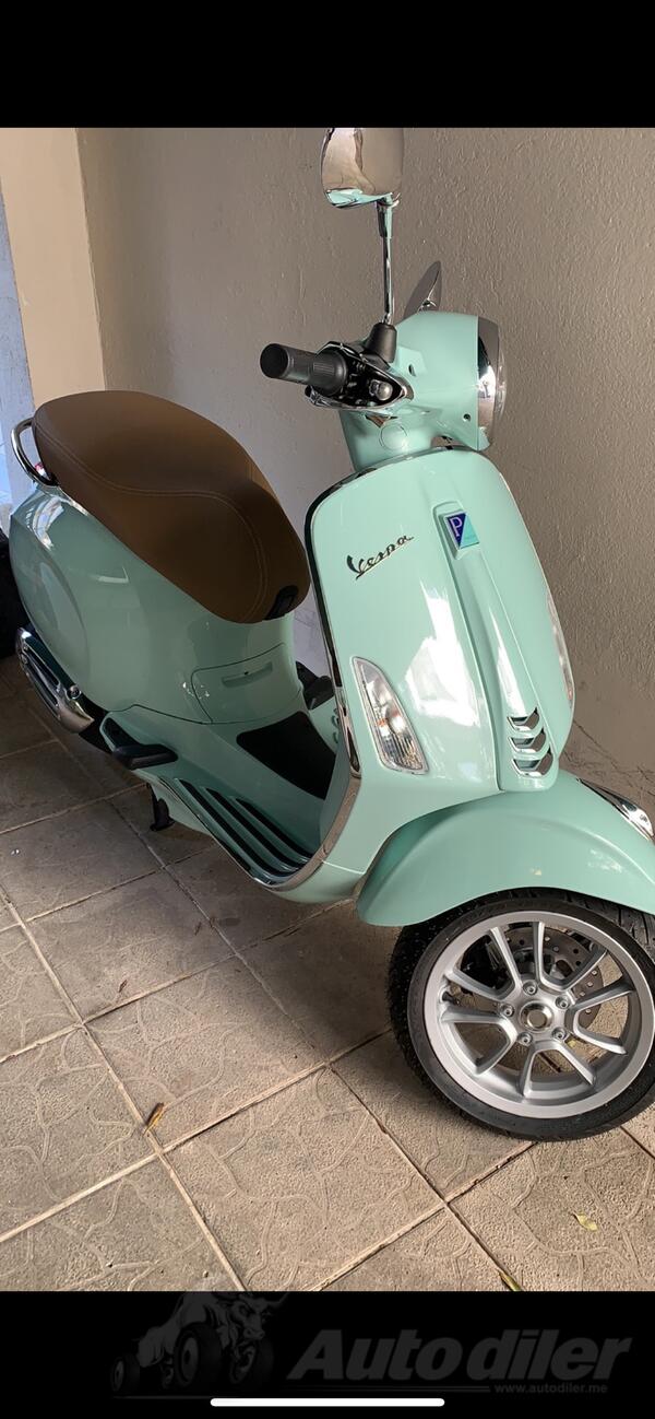 Vespa - Primavera 50