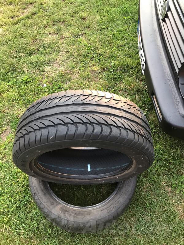 Michelin - 15,16 - All-season tire