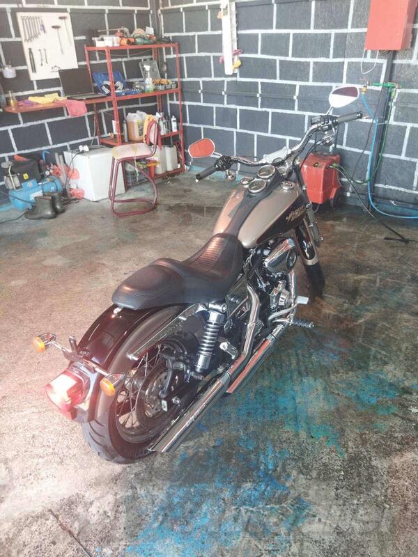 Harley-Davidson - Dyna Low Rider