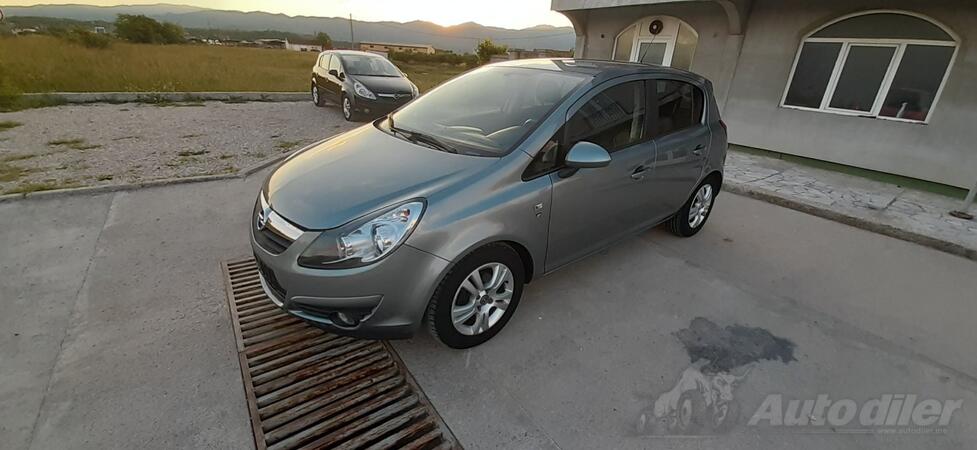 Opel - Corsa - 1.3 eco flex