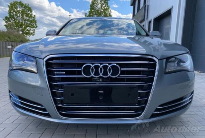 Audi - A8 - 3.0