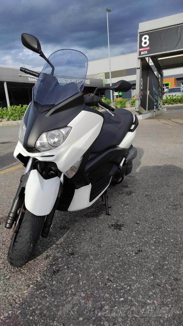 Yamaha - x max 250